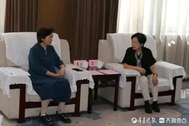 雷杰会见中国工程院院士李兰娟图片