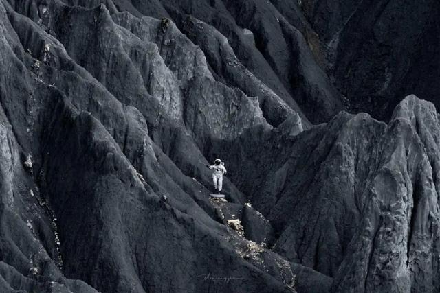丹道环线：吸氧、洗眼、避世，一键三连！