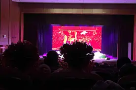 请不要佩戴簪花入场！泉州网红木偶剧团发文提醒：这会影响其他人观演体验图片