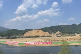 抢抓周期、坚守施工！湖南重点建设项目国庆“加速跑”图片