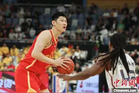 CBA：广厦男篮险胜南京男篮 赢主场“开门红”图片