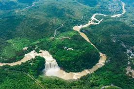 黄果树旅游区：擦亮“绿水青山”底色 提升“金山银山”成色图片