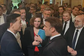 出席马克龙AI沙龙 李彦宏：中国AI与西方的最大区别在于应用图片