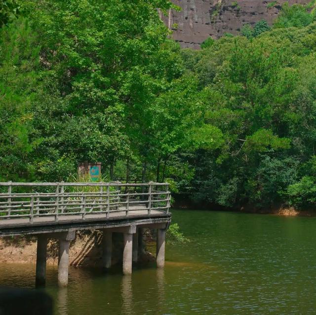 当龙虎山景点开启朋友圈，画风居然是这样！
