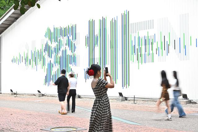 城市人文地标“深圳墙”焕新！设计点亮城市