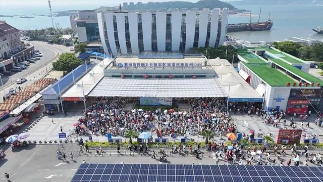 首破300万！新湄洲，新跃升！岛岸文旅融合谱新篇！