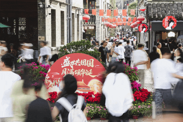 镇江，你到底有多火？！