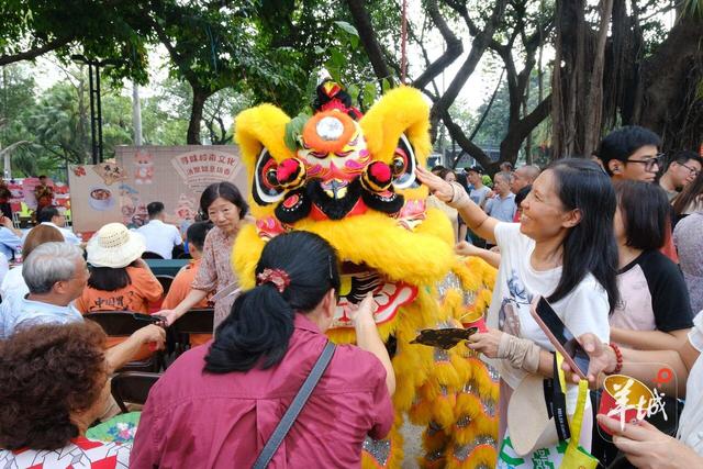 “煲汤圣地”、30岁上下九步行街等你来打卡！｜国庆游广州