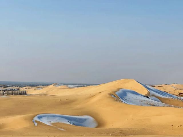 我在银沙湾，等雪也等你