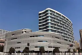 仁济医院宝山分院新院区启用，发布人才“新质”计划，为健康南大注入充足动能图片
