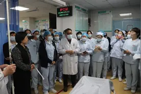 以演促练 以练备战——宁阳县第一人民医院开展心肺复苏应急演练图片