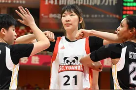 目标卫冕！四川女篮与内蒙古会师WCBA总决赛｜图集图片