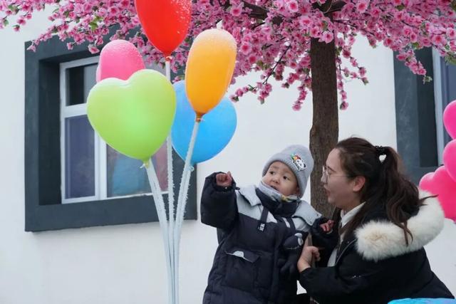 燃动寒冬！乌鲁木齐丝绸之路冰雪风情节米东区分会场“热辣”开场