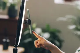 如何遏制“流量冲动”图片