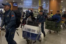 重庆蓝天救援队抵达缅甸仰光，连夜奔赴曼德勒：防疫是另一项重要任务图片