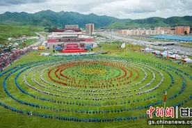 中国锅庄之乡·碌曲第十届锅庄文化周开幕图片