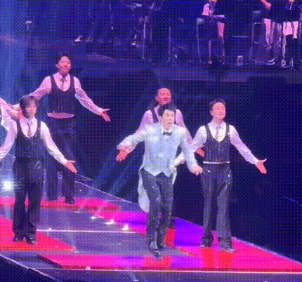 把人饿晕的荒野求生	，咋那么多人抢着去？！