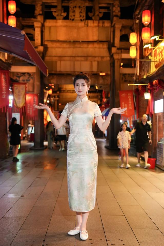 斓曦来啦！跟着“眉姐姐”游漳州！