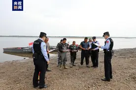 中俄界江黑龙江黑河段进入禁渔期 为期35天图片