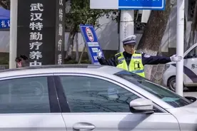 让游客快达慢游，五一东湖开通定制公交专线图片
