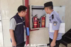 赤水市长沙镇：齐心协力保平安 情暖中秋意更浓图片