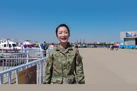 6x6全地形突击车：全军第一种正式列装的油电混合动力通用车辆装备 ​​​图片