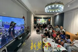 带伤比赛创造历史 济南小丫崔宸曦：还是有一点点遗憾图片