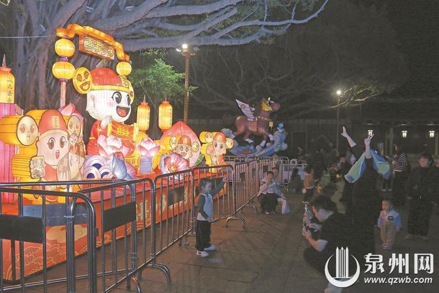 云销雨霁 灯影摇曳 泉州创新灯组争奇斗妍