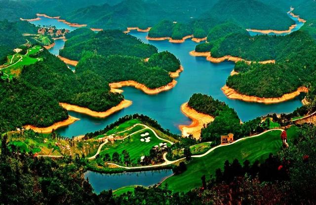 央视大片《珠江》里的花都④：花都的美，每一秒都封神~