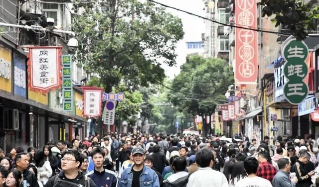 南昌：从“网红”到“长红”，中部崛起的新标杆