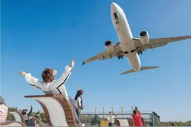 全市首座！仰望大飞机，最佳打卡地！图片