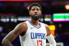 Woj：快船还没放弃给乔治3年合同 76人认为有乔治可以追赶上绿军图片