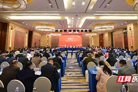 省贸促会会长为何在座谈会上真情流露频频感谢图片