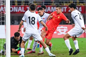 U19国足1胜1平1负，获得“熊猫杯”季军图片