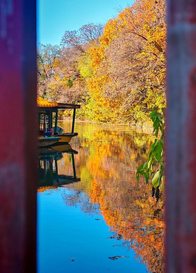 北京颐和园：斑斓涟漪胜似山水画卷