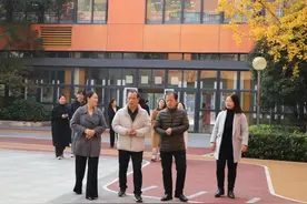 郑州高新区创新大道小学与荥阳市广武镇二小开展合作交流图片