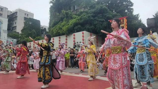 雪景、音乐会、狂欢夜……跨年去哪玩？2026汕头跨年元旦攻略→