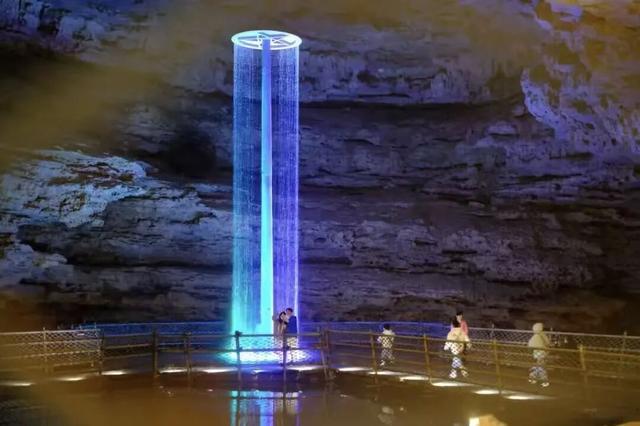 【秋游绥阳】绥阳双河洞：“探洞养生”引领秋季康养新体验