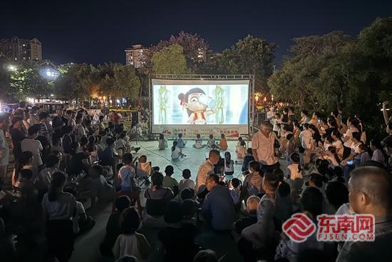 诏安多彩文化活动点亮“光影北湖”新图景