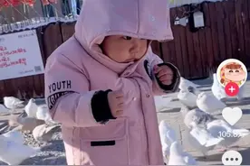 鸽子拿捏人类幼崽，引发一场网友绘画大赛图片