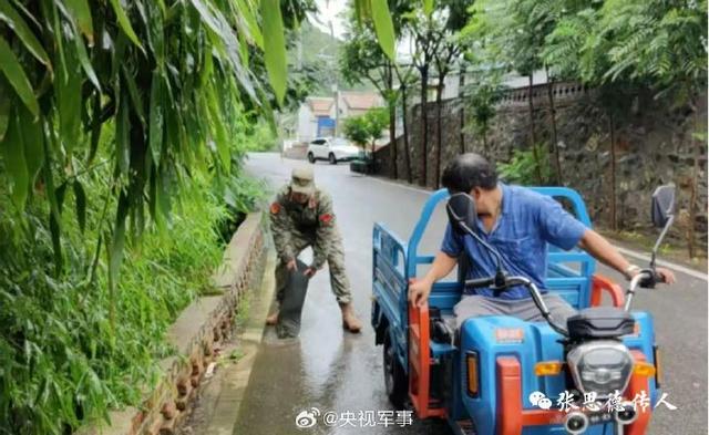 致敬！北京11000多名民兵投入防汛救灾