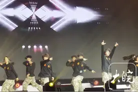 “00后”舞者杨俊一：从内向少年到舞台冠军，用街舞点亮梦想图片