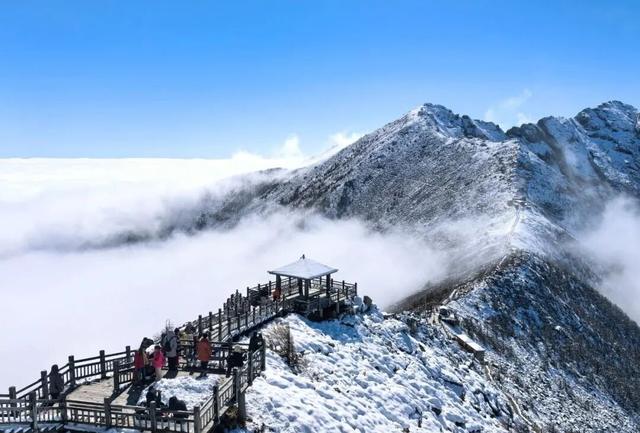 太白山山顶阳光正好，只等你来晒
