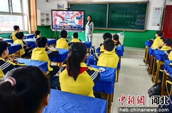 河北泊头开展全国科普月主题活动