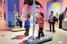 “科”好玩！西海岸科技馆成遛娃好去处图片