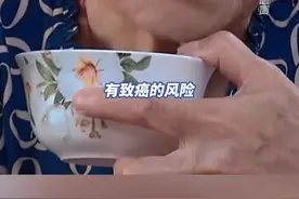 婆婆吃隔夜菜后食物中毒险丢命，医生提醒：冰箱不是“保险柜”，警惕“隐形杀手”图片