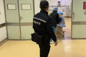 儿童玩耍不慎致头部受伤！情况危急……图片