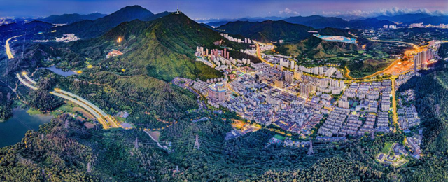 莲塘，梧桐山下的神仙风景