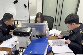 又骗老年人！卖“天价床垫”商家被罚50万元图片