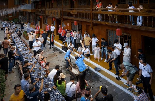 印江紫薇团龙村双节嗨玩：抓金猪、享丰收，这波必须冲！